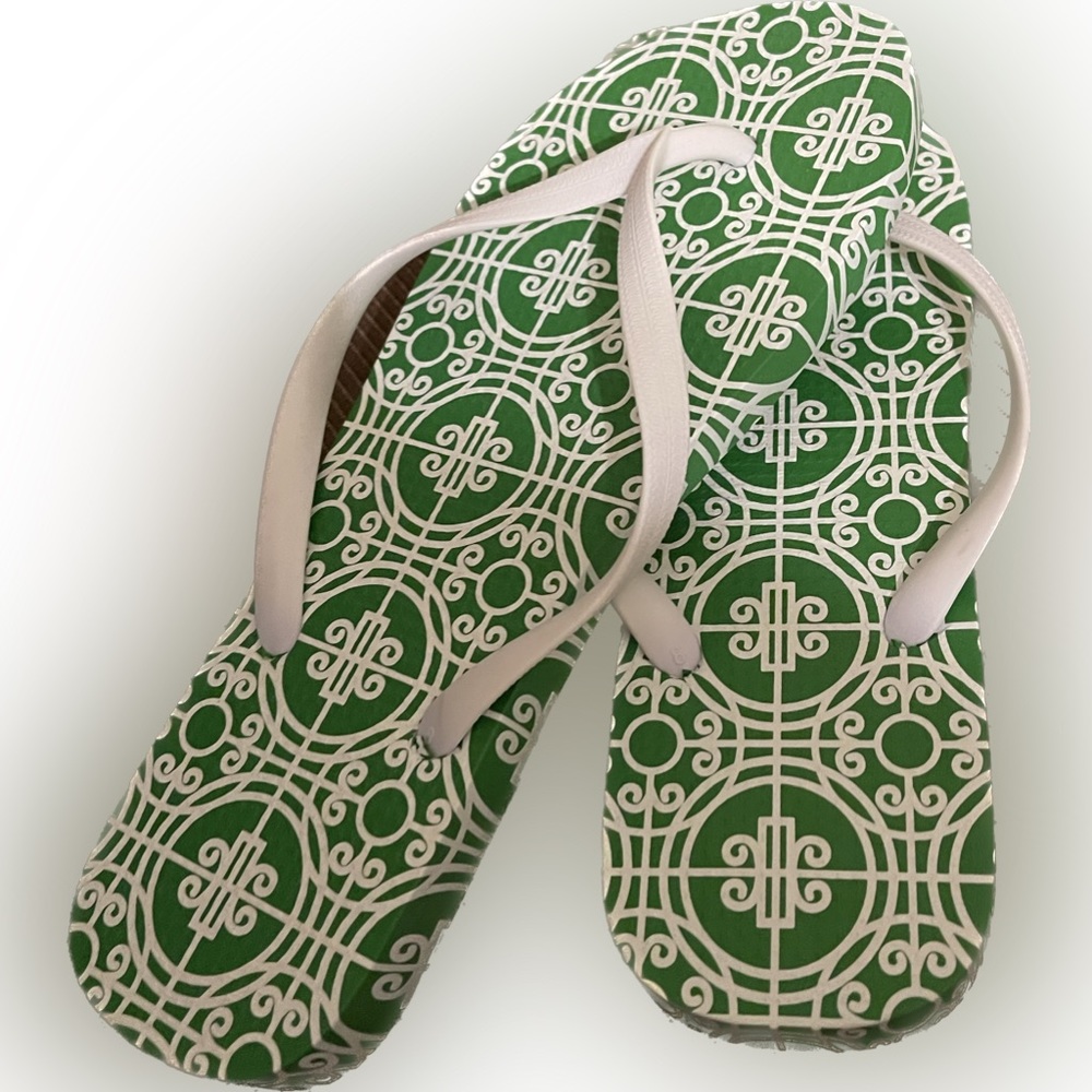 Old Navy Flip Flops
